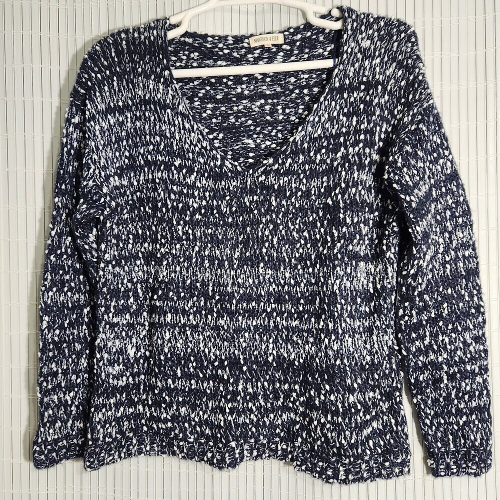 Margeaux ellie Top Sweater For Women Size Large Color Blue vneck